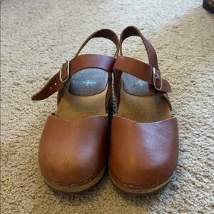 MIA Swedish Clogs 37